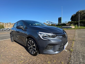 Used Renault Clio 2021 for sale - 78323364: Photo