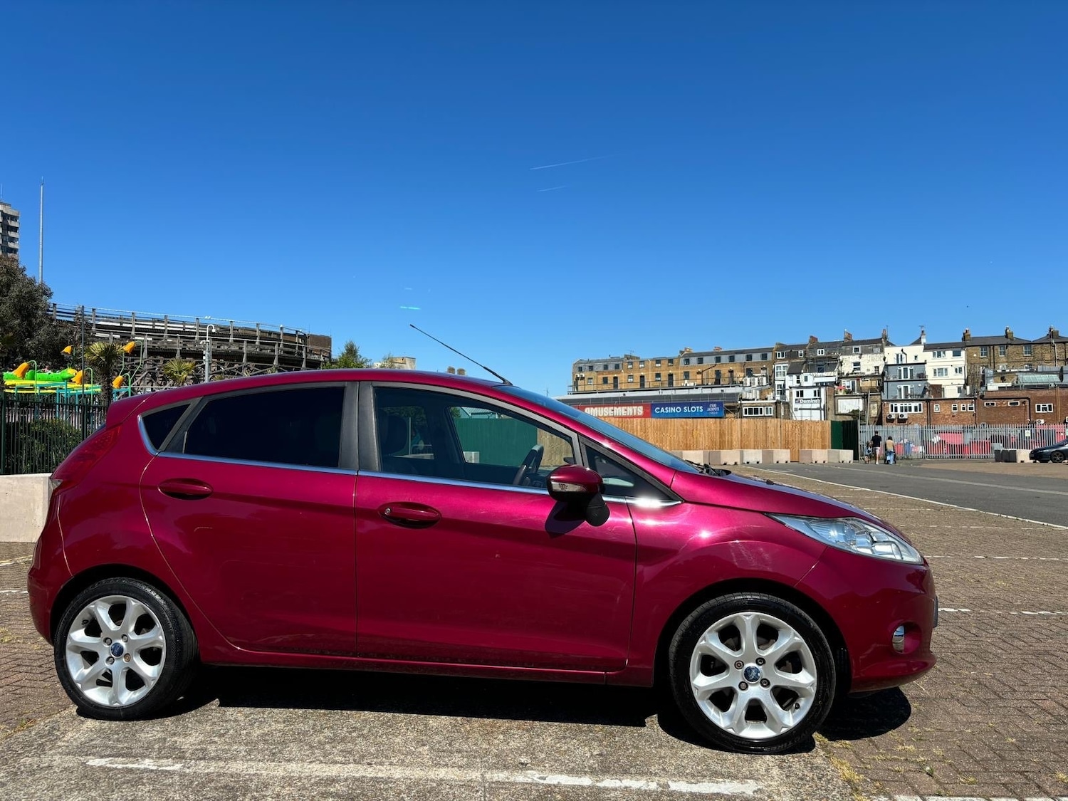 Used Ford Fiesta 2010 for sale - 76564981: Photo 2