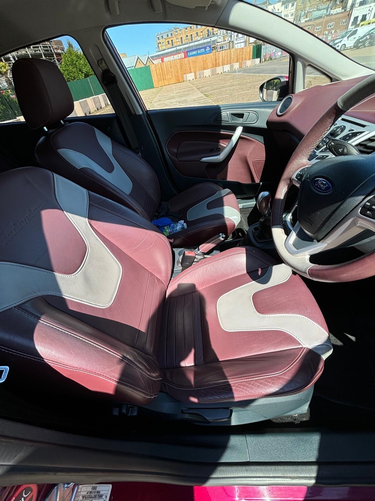 Used Ford Fiesta 2010 for sale - 76564981: Photo 7