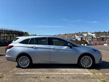 Used Vauxhall Astra 2017 for sale - 75546888: Photo