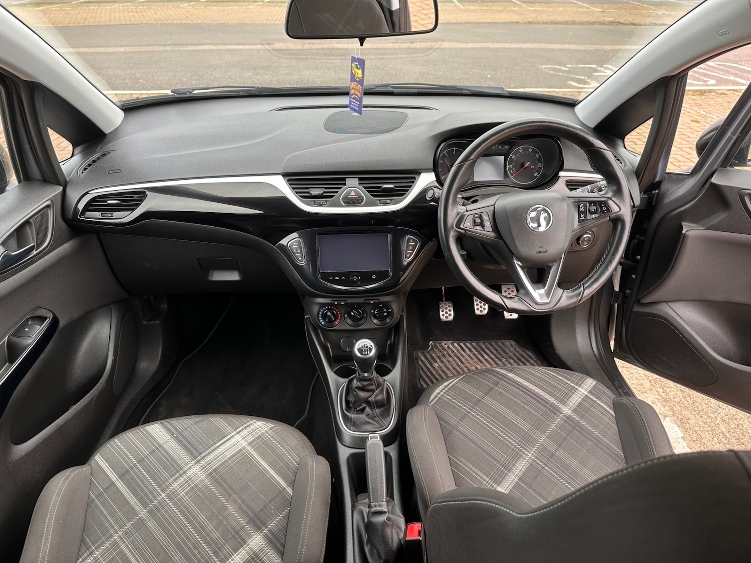 Used Vauxhall Corsa 2015 for sale - 77115935: Photo 7