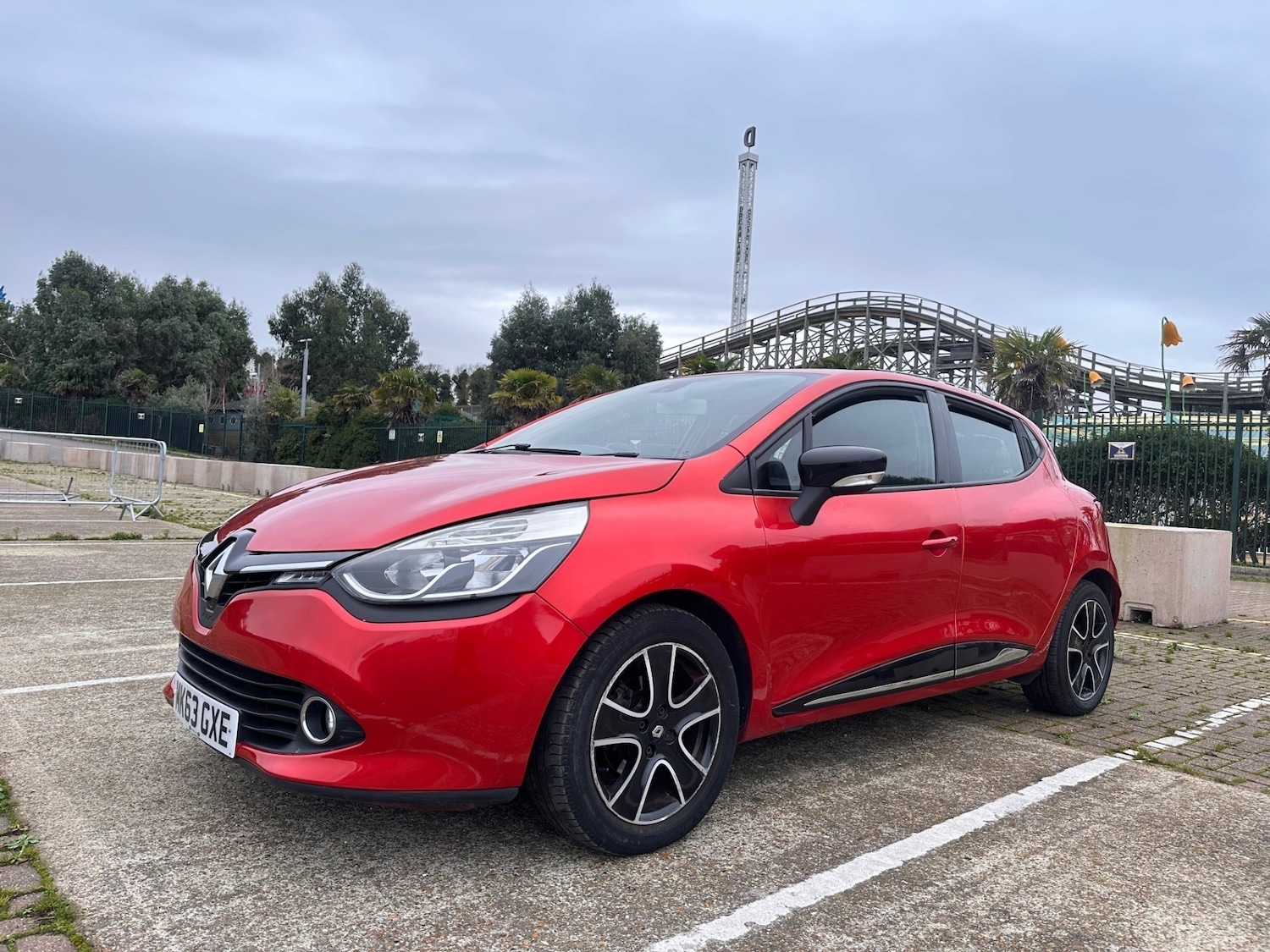 Used Renault Clio 2013 for sale - 76232878: Photo 2