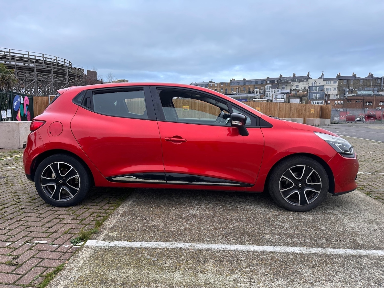 Used Renault Clio 2013 for sale - 76232878: Photo 3