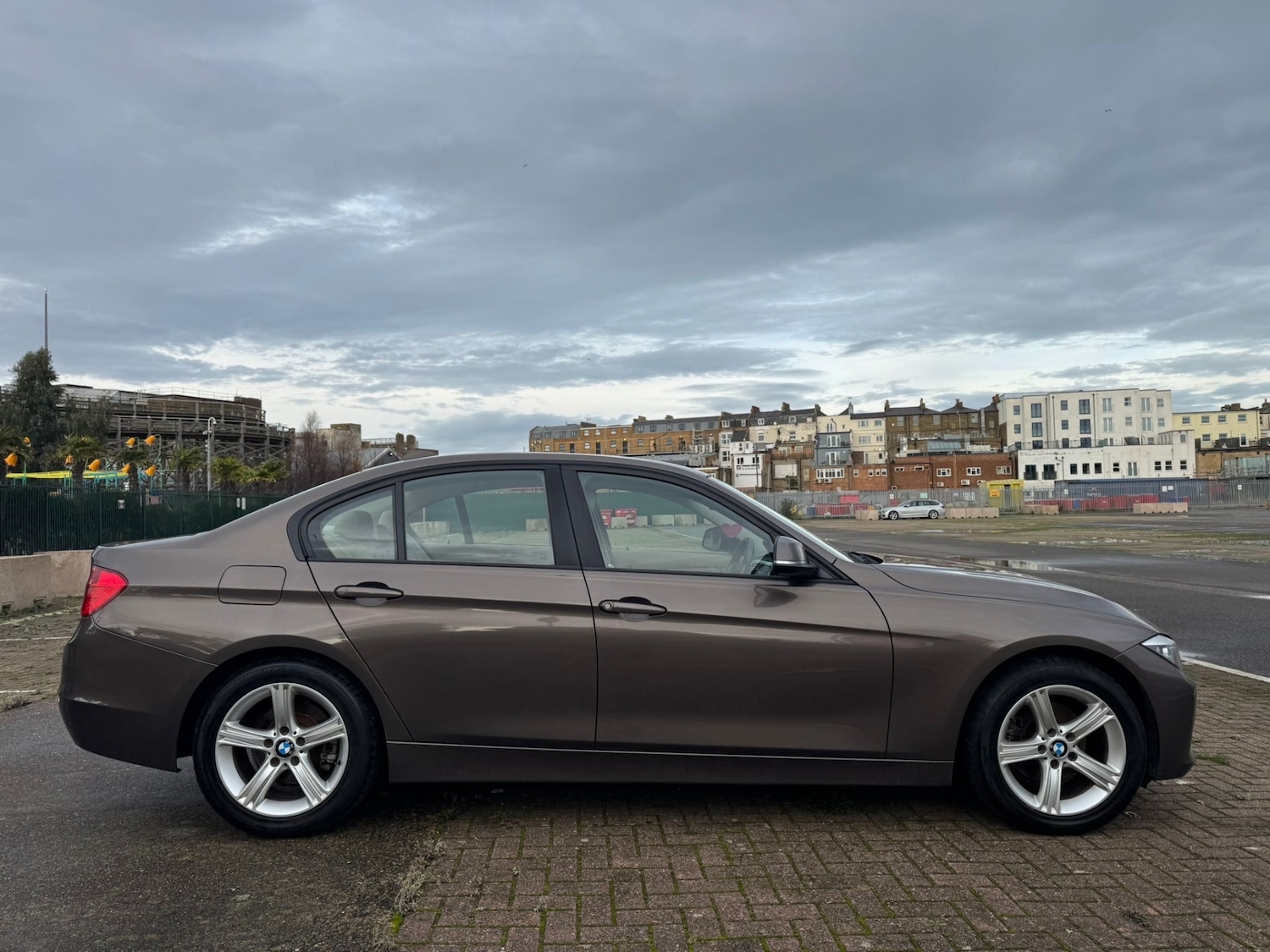 Used BMW 3 Series 2013 for sale - 77115939: Photo 3