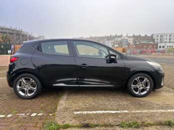 Used Renault Clio 2015 for sale - 74646334: Photo