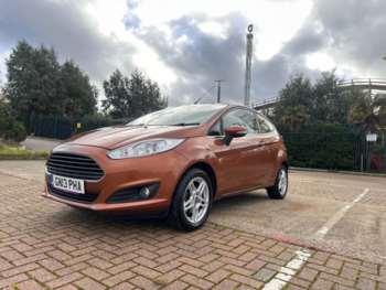 2013 (13) - 1.25 82 Zetec 3dr