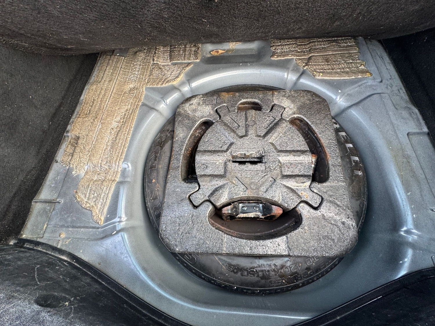 Used Ford Focus 2008 for sale - 78092903: Photo 15