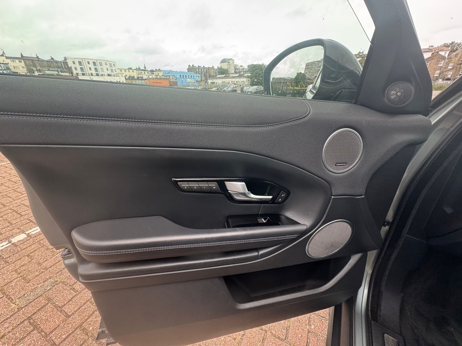 Used Land Rover Range Rover Evoque 2016 for sale - 76920516: Photo 12