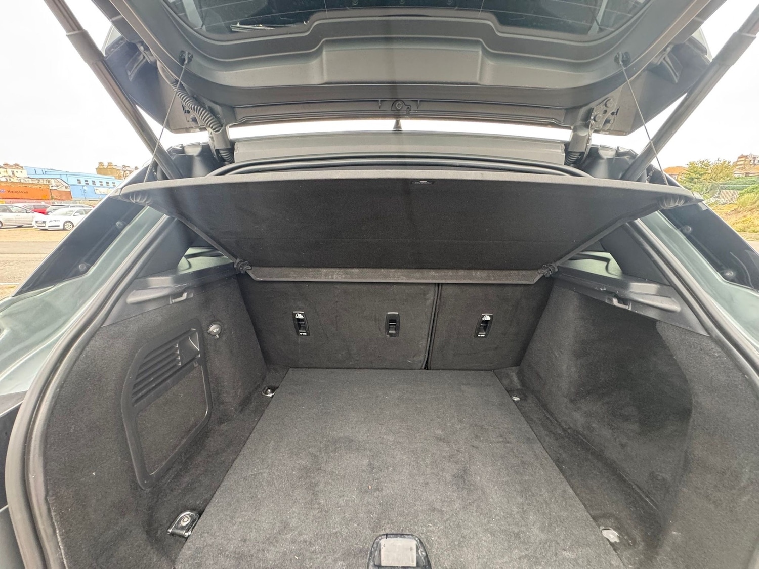 Used Land Rover Range Rover Evoque 2016 for sale - 76920516: Photo 13