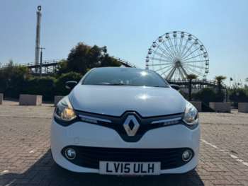 Used Renault Clio 2015 for sale - 75034673: Photo