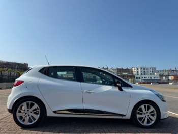 Used Renault Clio 2015 for sale - 75034673: Photo