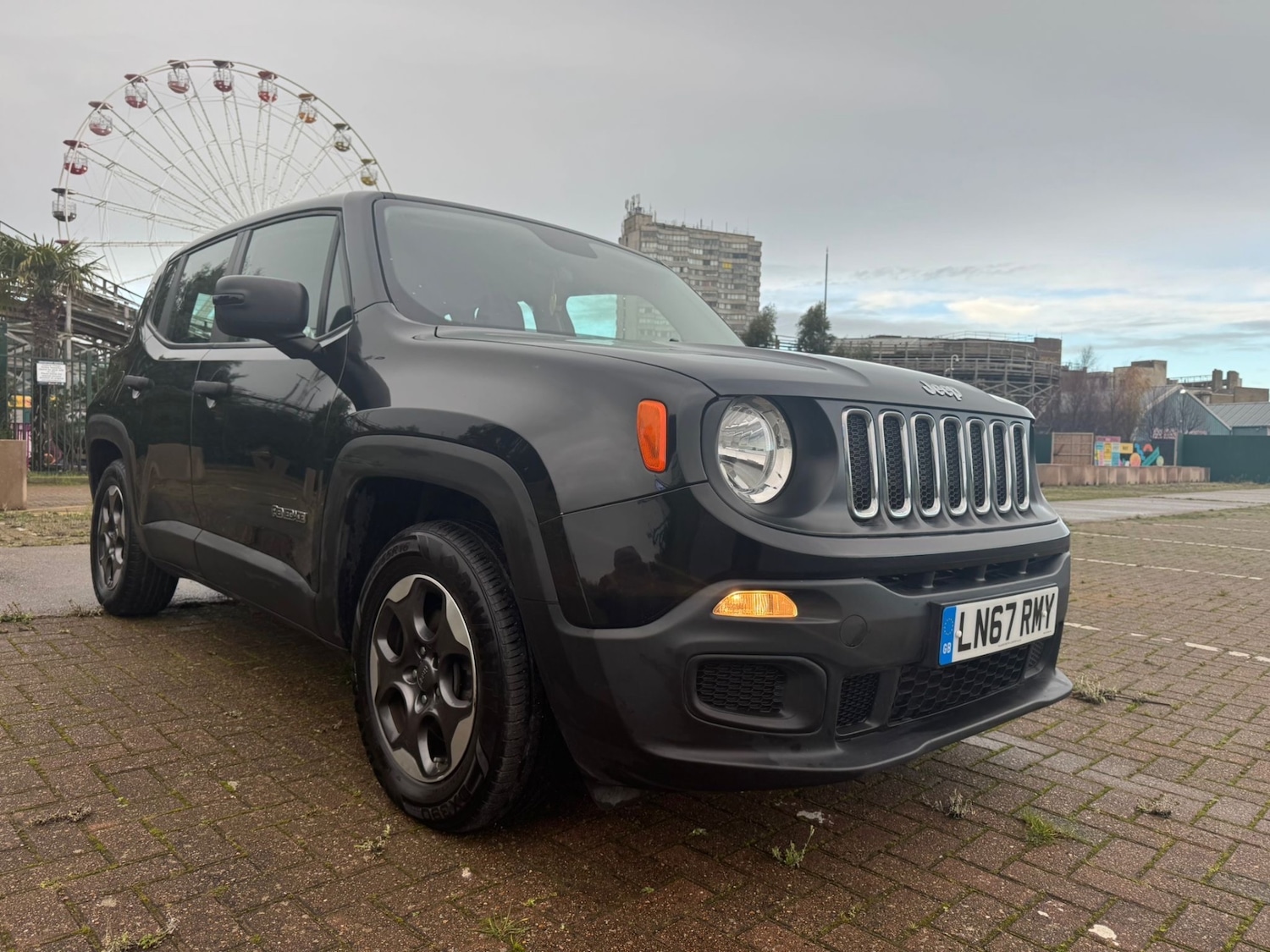 Used Jeep Renegade 2017 for sale - 76792837: Photo 2
