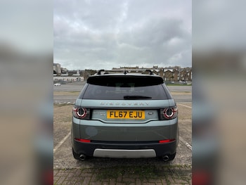 Used Land Rover Discovery Sport 2018 for sale - 78801823: Photo