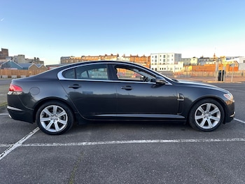 Used Jaguar XF 2010 for sale - 75546548: Photo