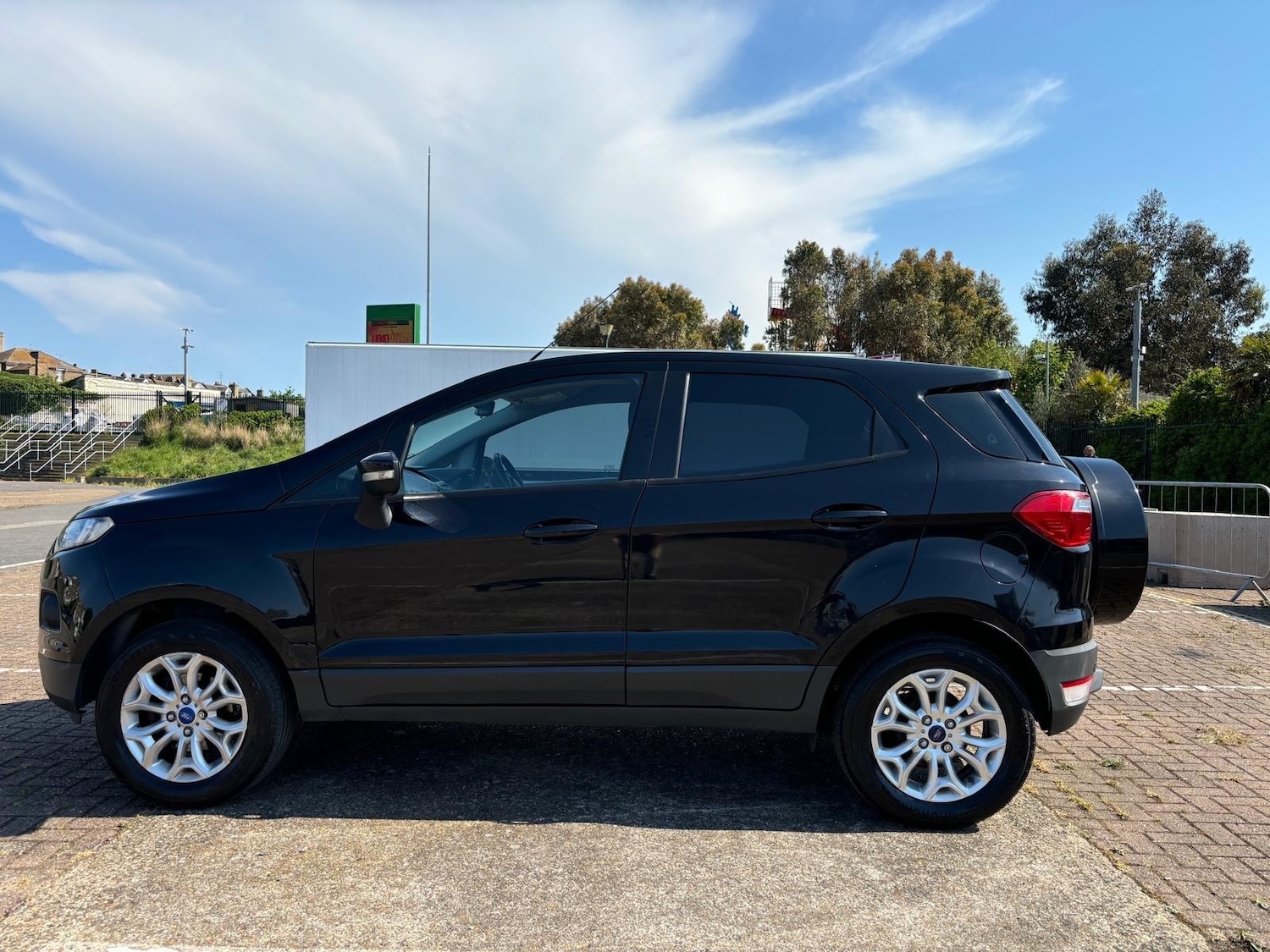 Used Ford Ecosport 2015 for sale - 76564973: Photo 3