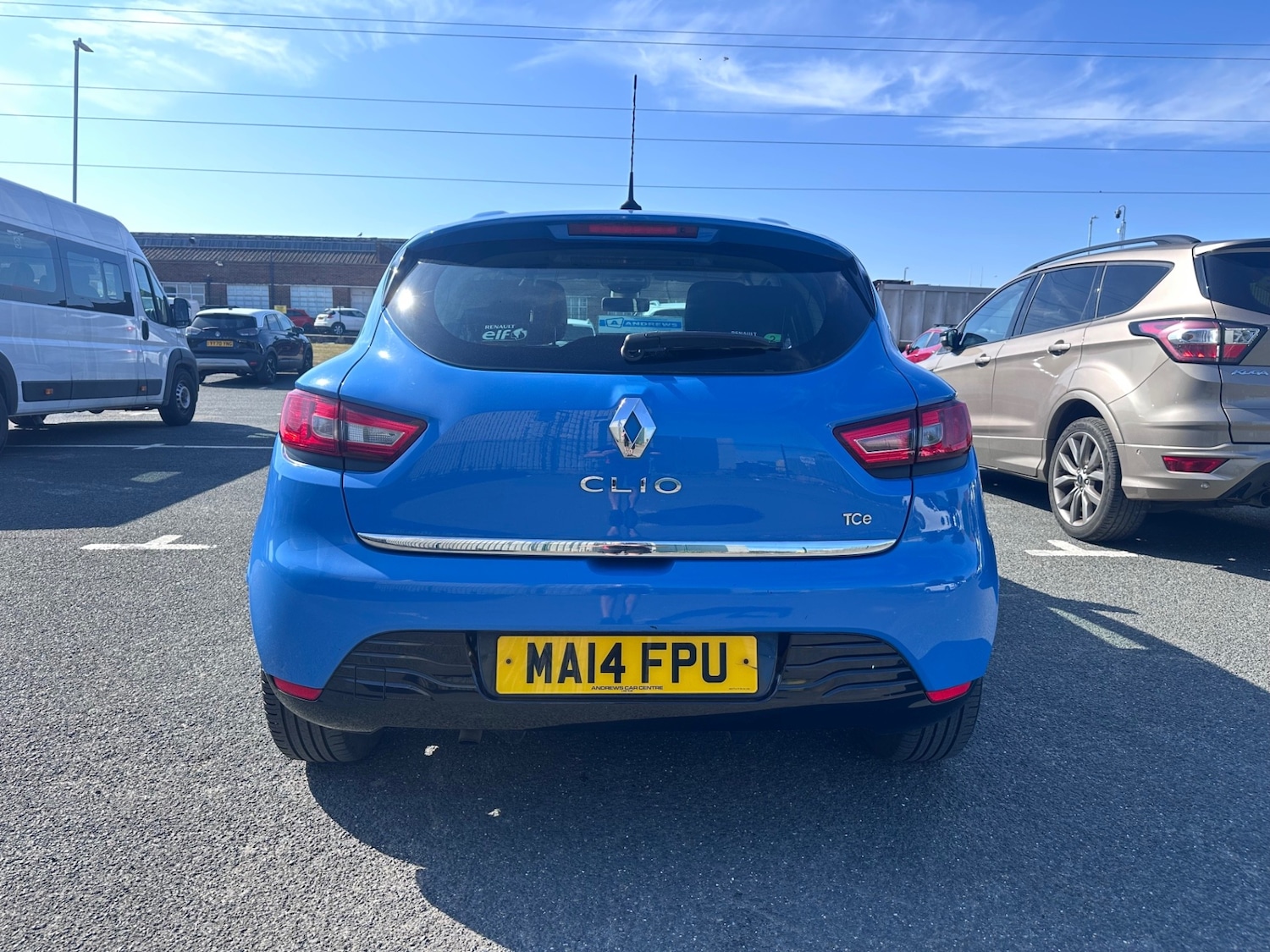 Used Renault Clio 2014 for sale - 76564983: Photo 2