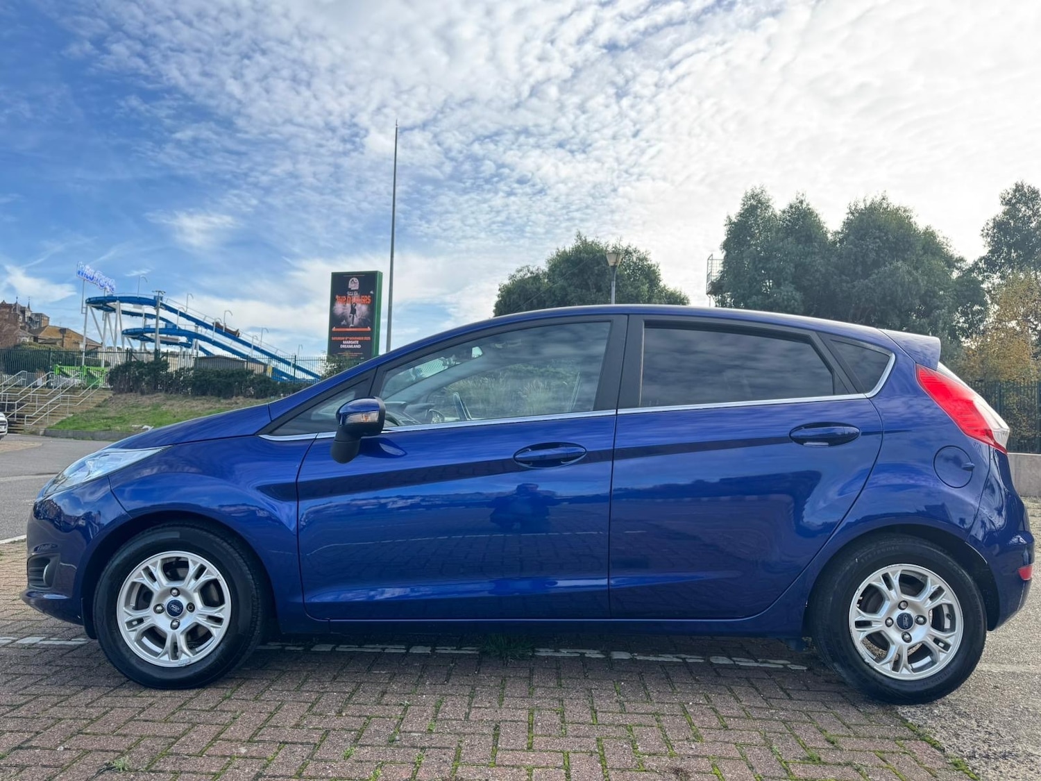 Used Ford Fiesta 2015 for sale - 77407200: Photo 3