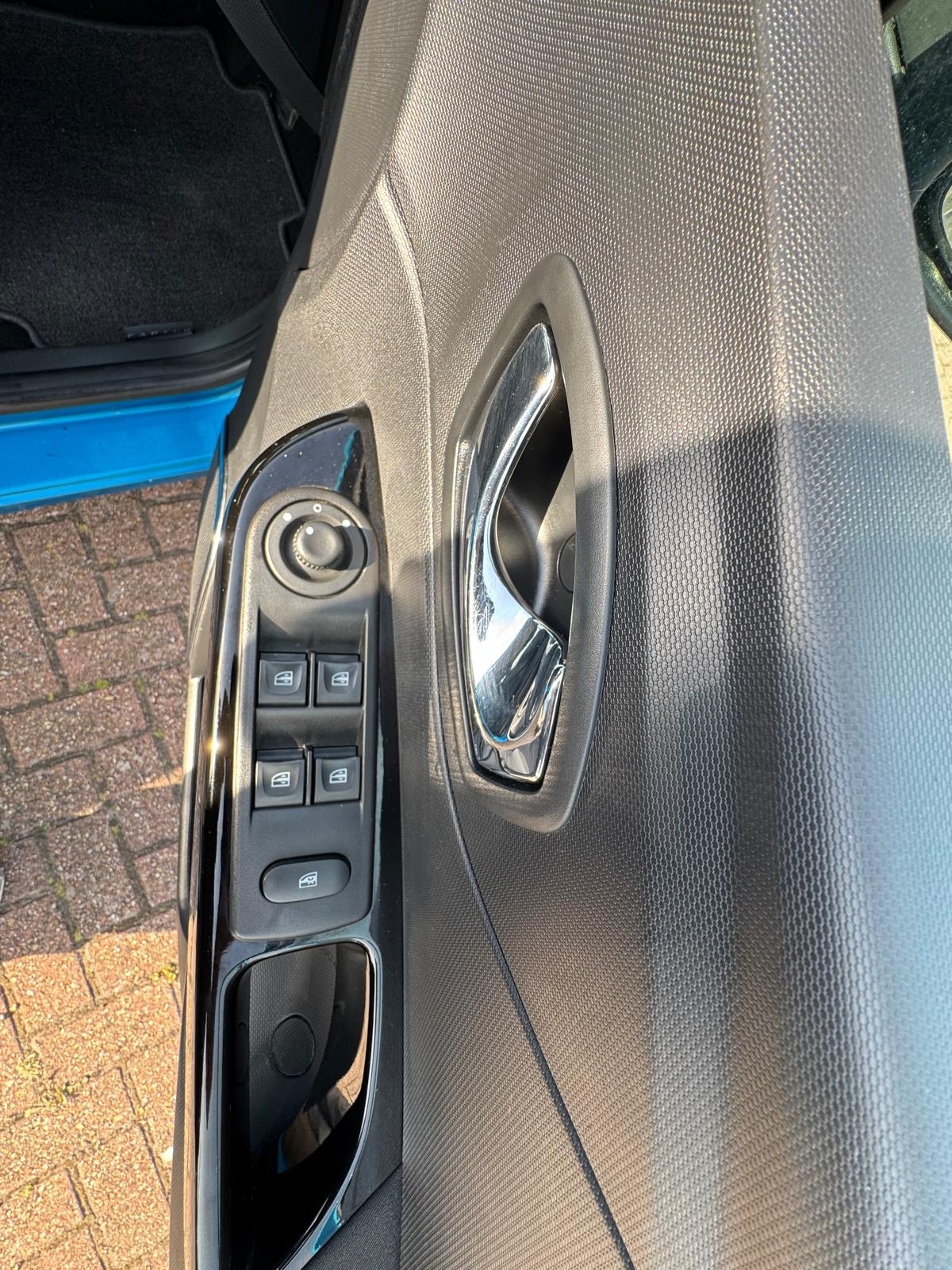 Used Renault Captur 2014 for sale - 78092869: Photo 13