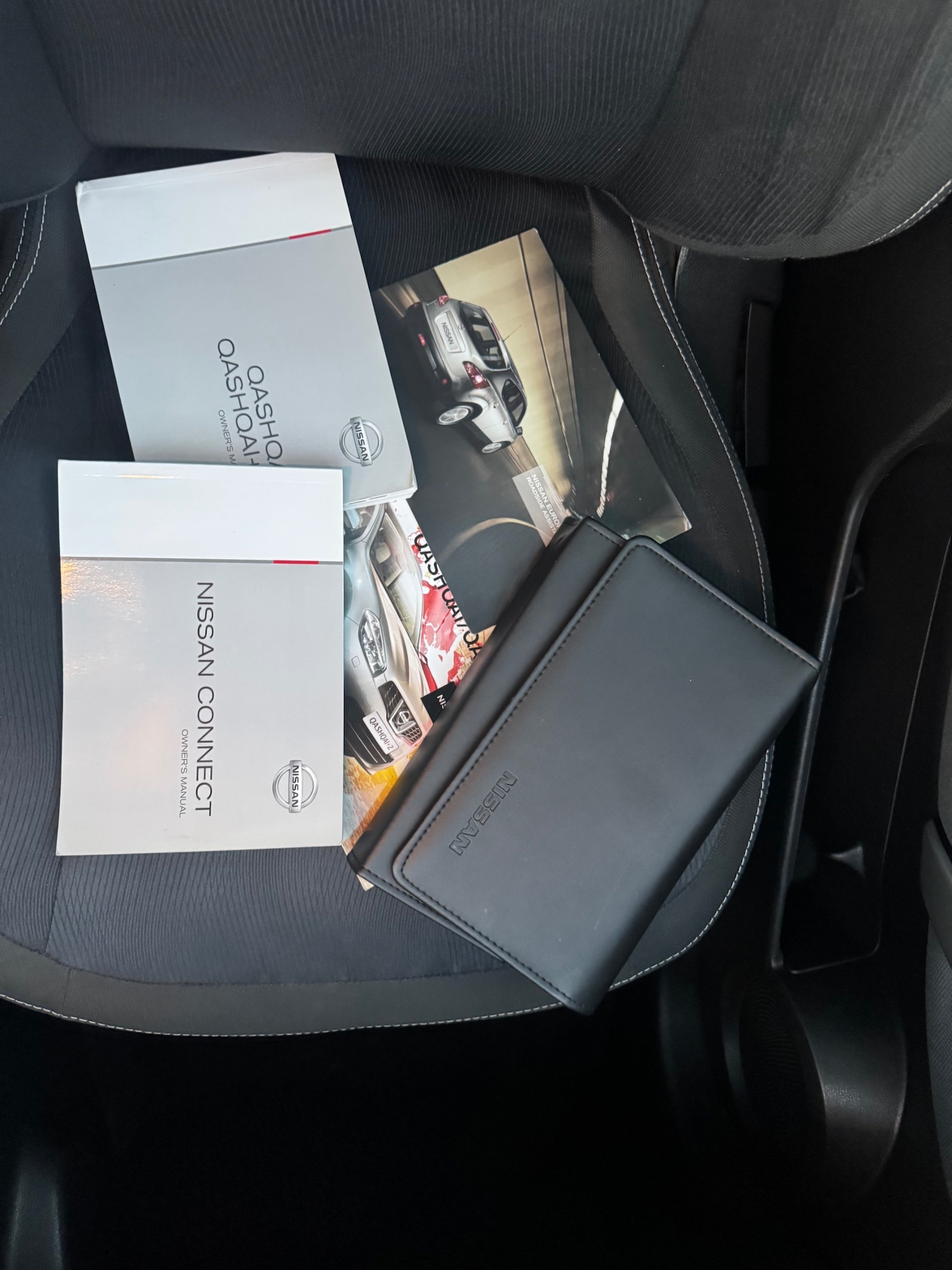 Used Nissan Qashqai 2010 for sale - 76541355: Photo 21