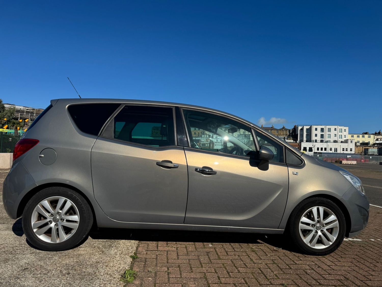 Vehicle 3