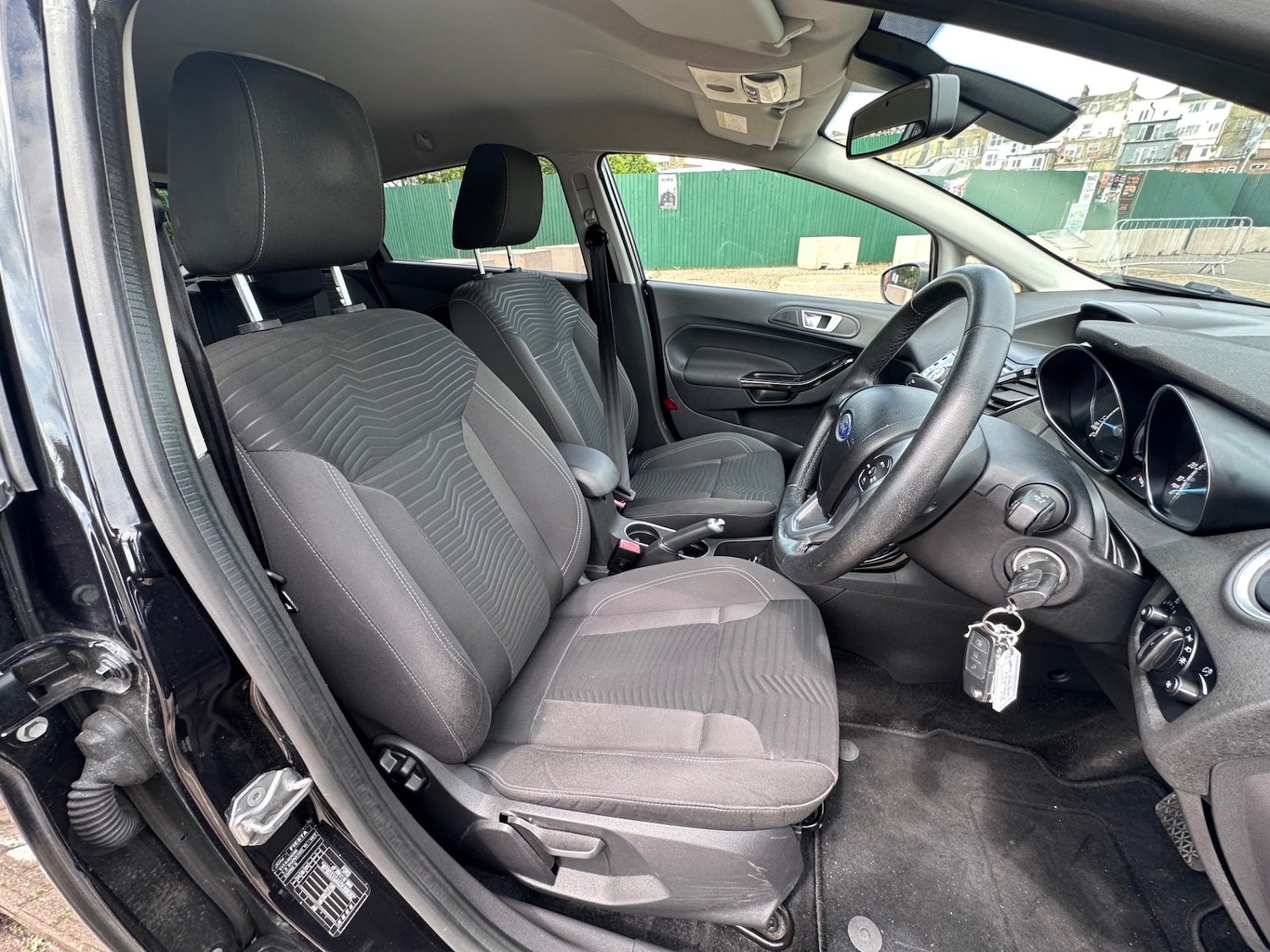 Used Ford Fiesta 2014 for sale - 76652280: Photo 12