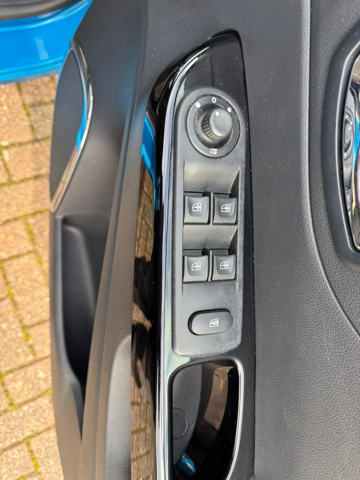 Used Renault Captur 2016 for sale - 77661863: Photo 11