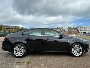 Used Vauxhall Insignia 2016 for sale - 78961716: Photo