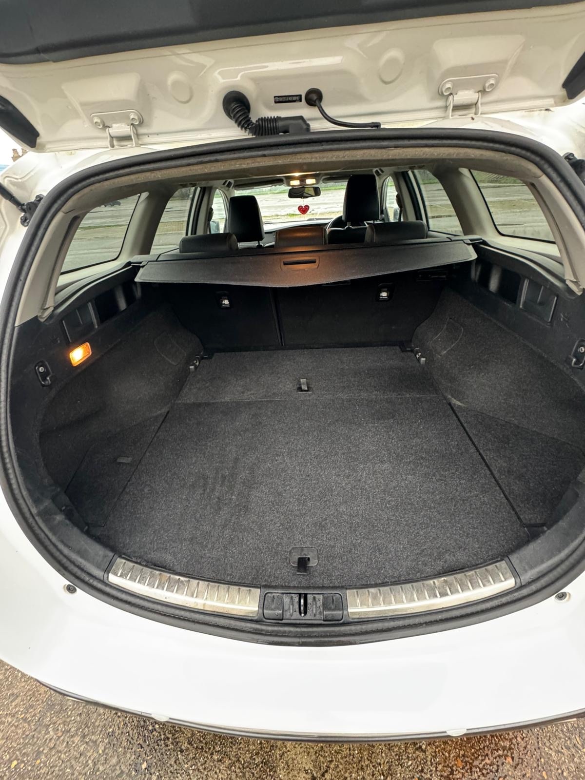 Used Toyota Auris 2014 for sale - 76611466: Photo 11