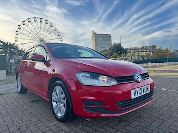 Volkswagen - Golf