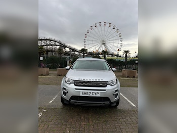 Used Land Rover Discovery Sport 2018 for sale - 77180333: Photo