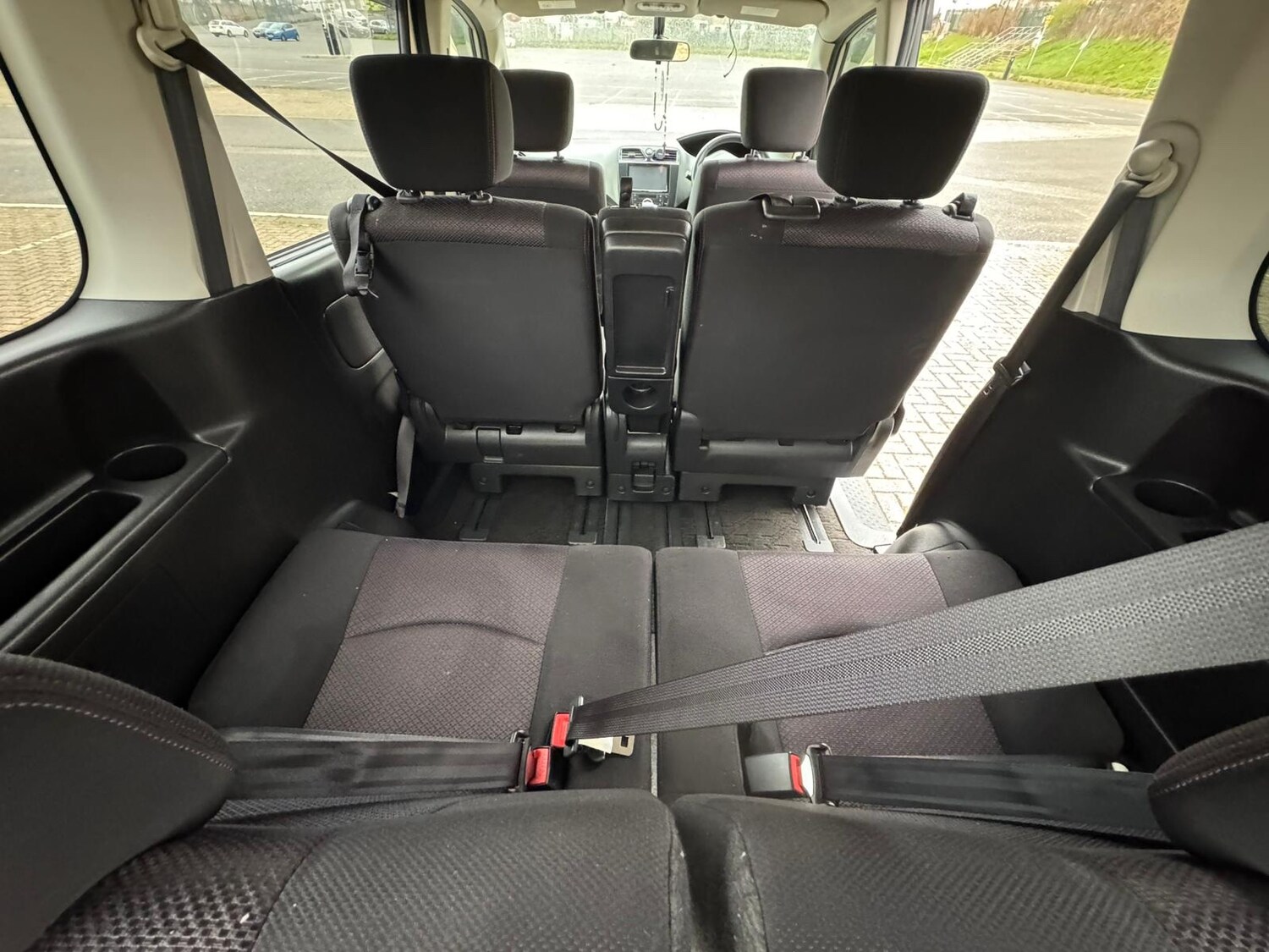 Used Nissan Serena 2023 for sale - 78055162: Photo 17