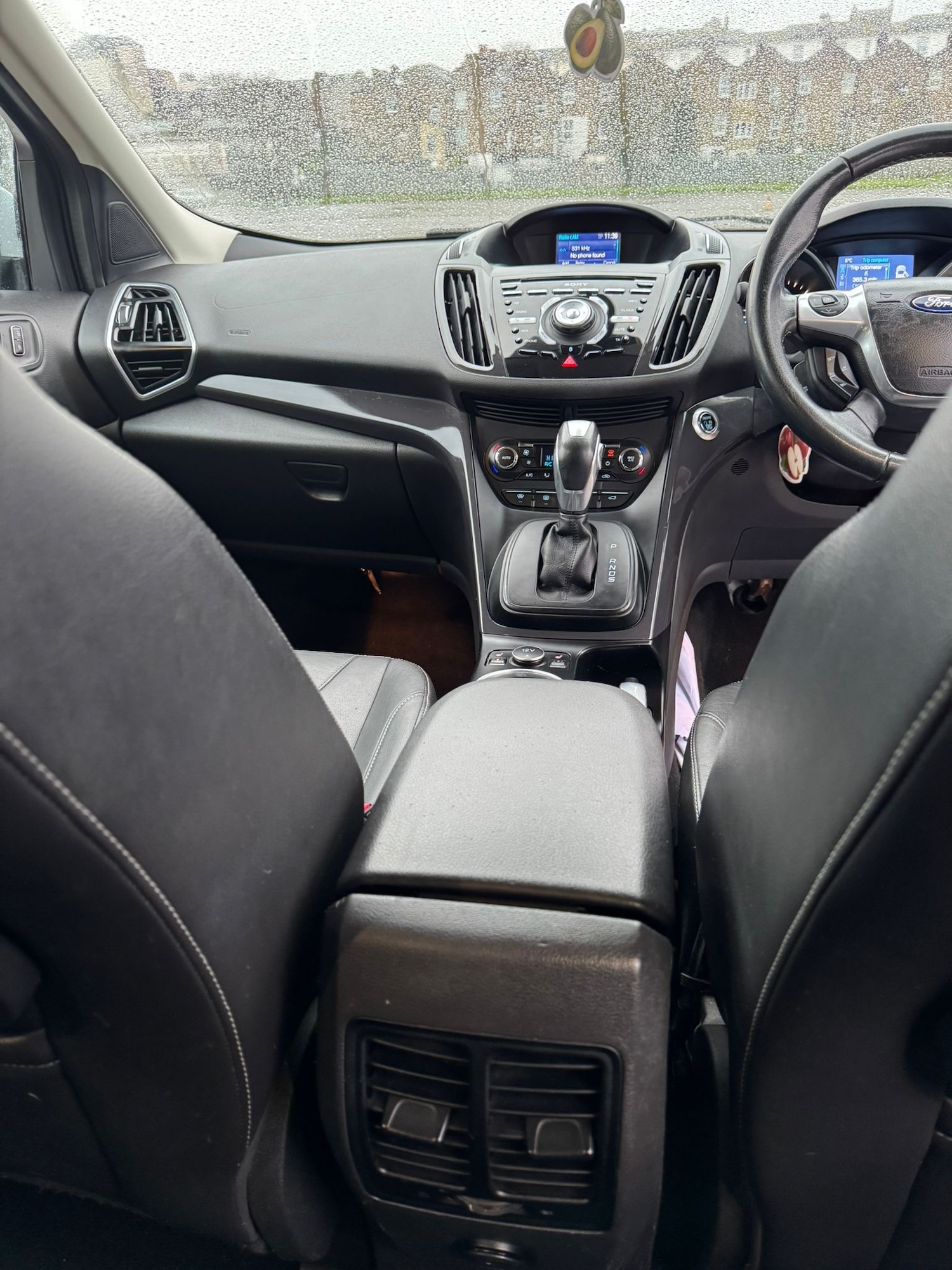 Used Ford Kuga 2014 for sale - 77381734: Photo 10