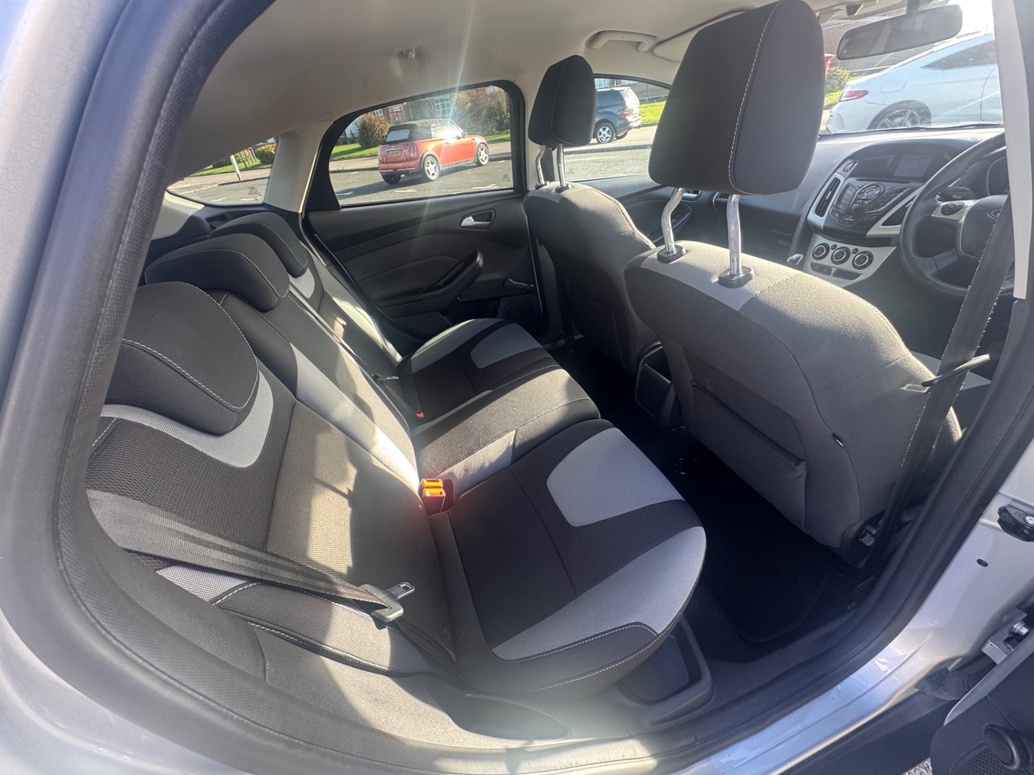 Used Ford Focus 2012 for sale - 76541365: Photo 16