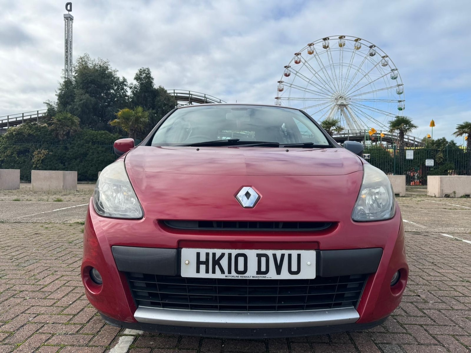Used Renault Clio 2010 for sale - 76352105: Photo 2