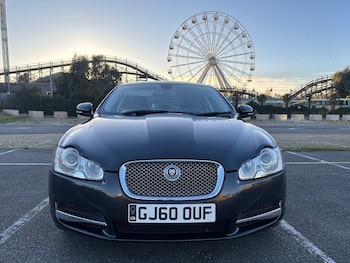 Used Jaguar XF 2010 for sale - 76143322: Photo 2