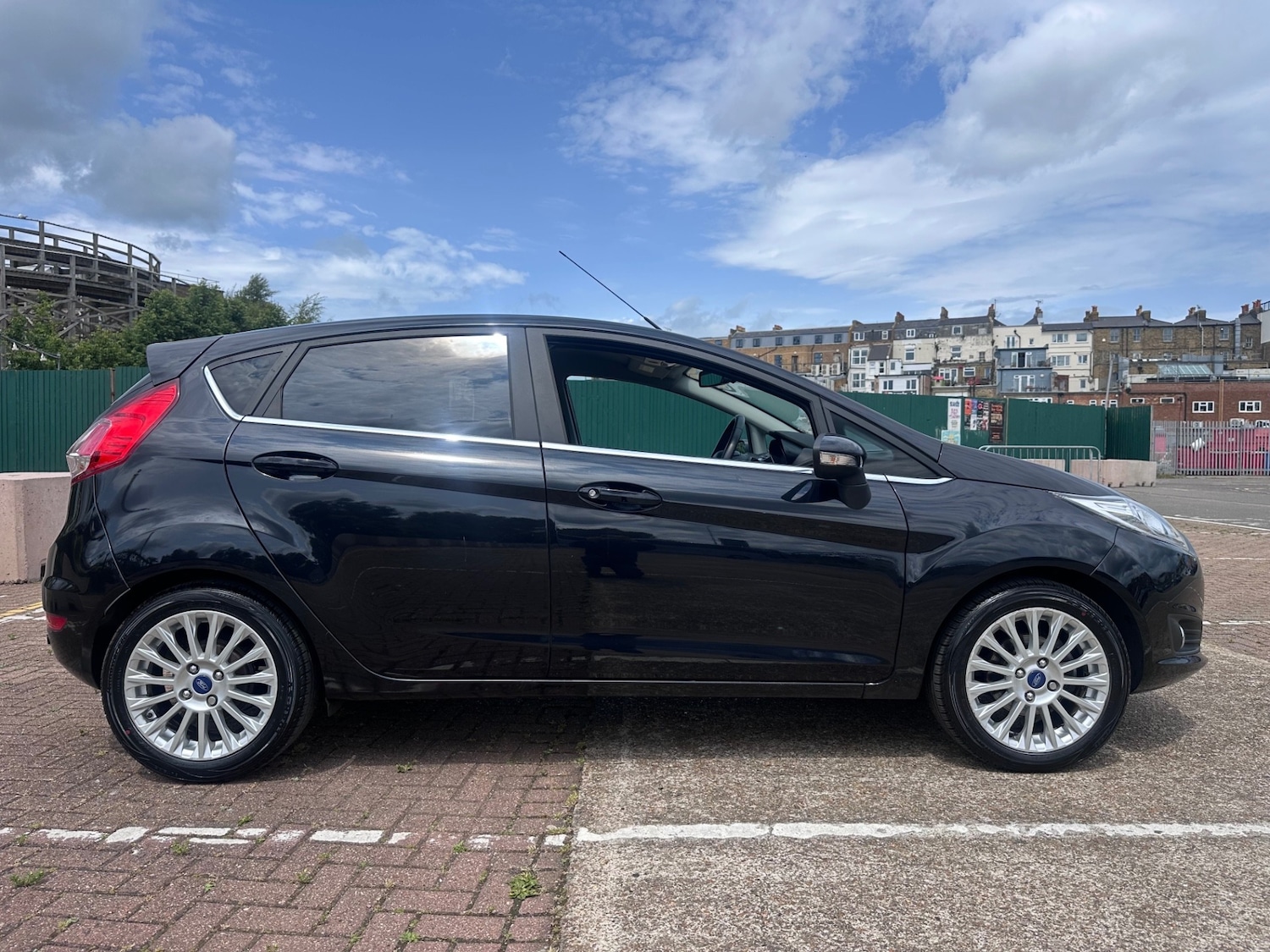 Used Ford Fiesta 2014 for sale - 77196534: Photo 3