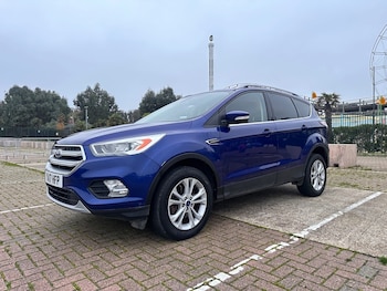Used Ford Kuga 2017 for sale - 76143105: Photo 2