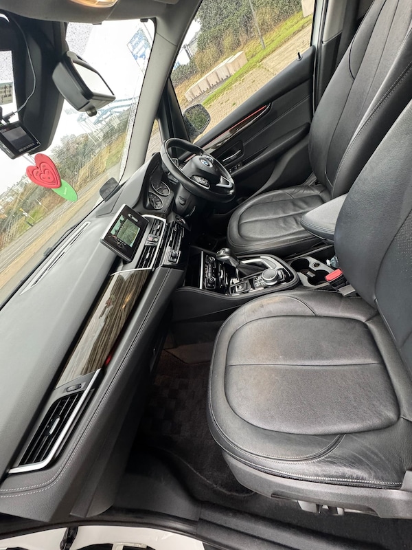 Used BMW 2 Series 2024 for sale - 76317502: Photo 12