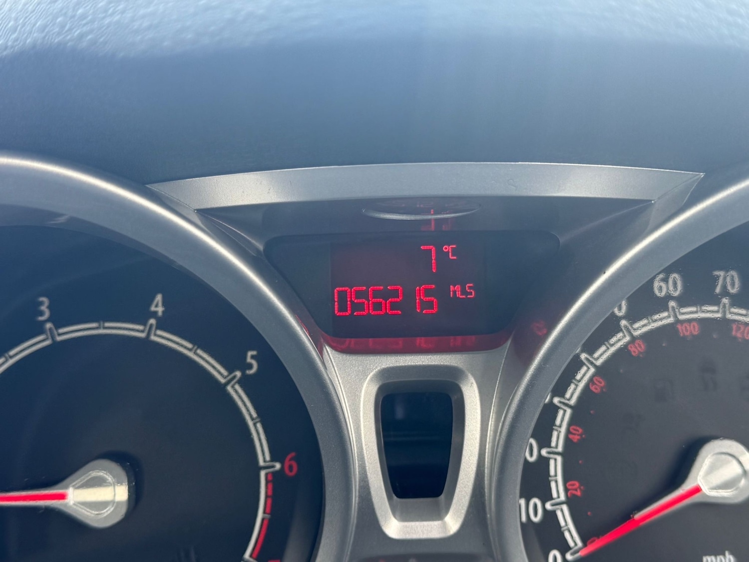 Used Ford Fiesta 2011 for sale - 76696566: Photo 7