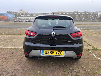Used Renault Clio 2015 for sale - 75342981: Photo