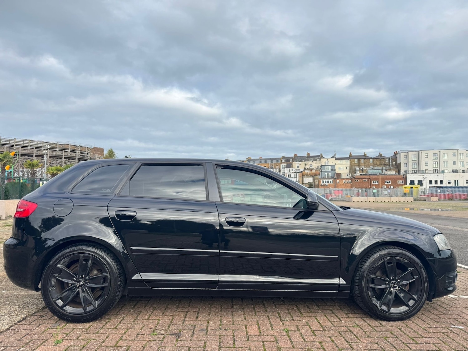 Used Audi A3 2009 for sale - 76352052: Photo 3
