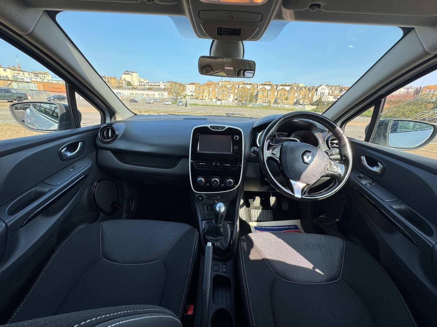 Used Renault Clio 2016 for sale - 76589200: Photo 7