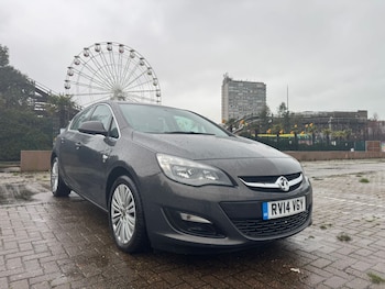 Vauxhall Astra feature image