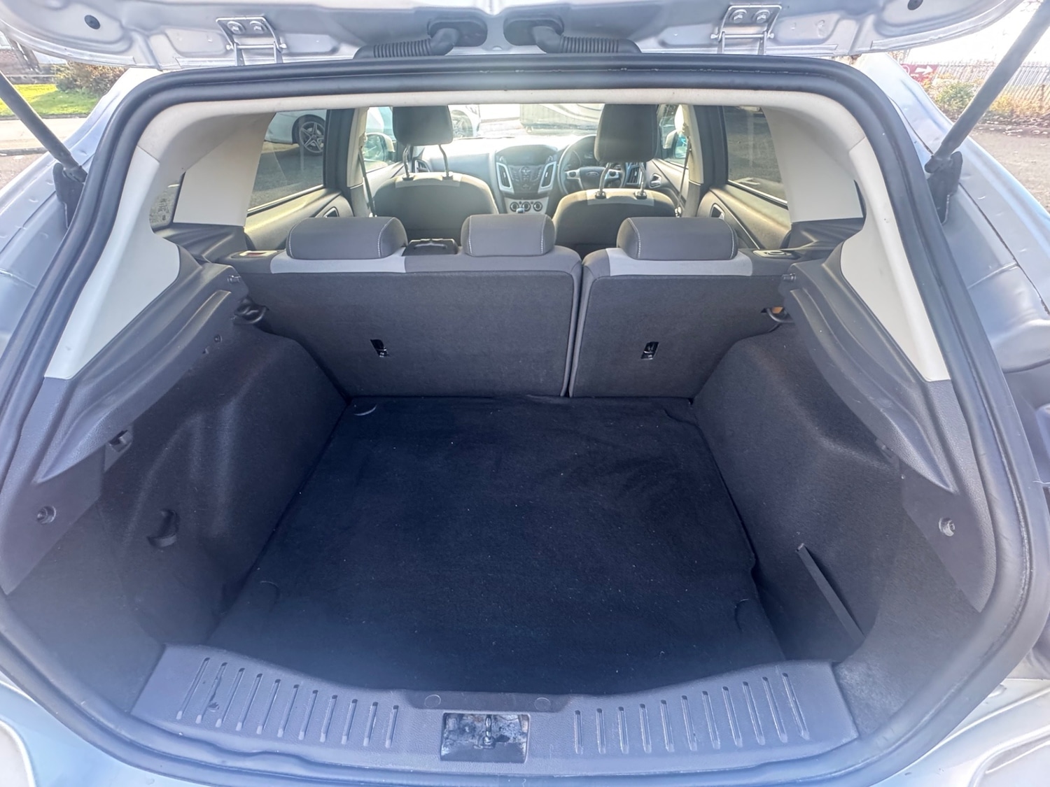 Used Ford Focus 2012 for sale - 77403482: Photo 10