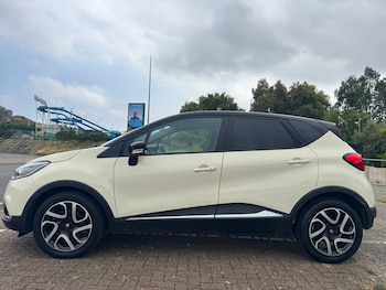 Used Renault Captur 2015 for sale - 78916235: Photo