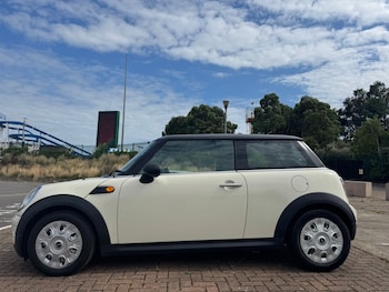 Used MINI Hatch 2010 for sale - 75592811: Photo