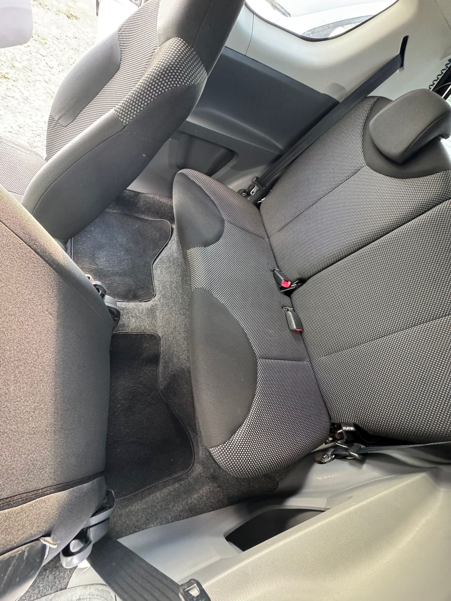 Used Toyota AYGO 2011 for sale - 77114433: Photo 8