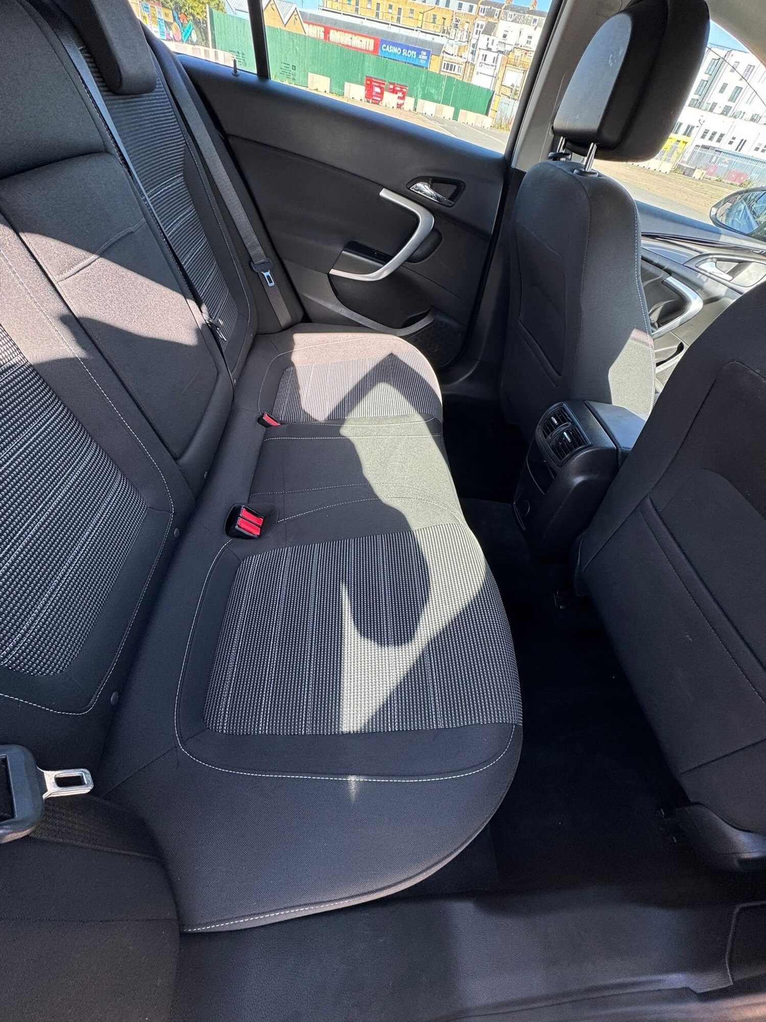 Used Vauxhall Insignia 2011 for sale - 76603715: Photo 9