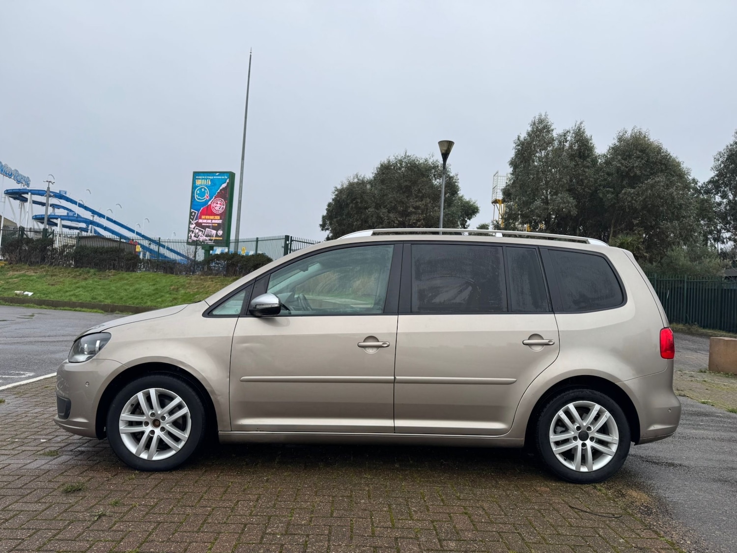 Used Volkswagen Touran 2013 for sale - 77461094: Photo 3