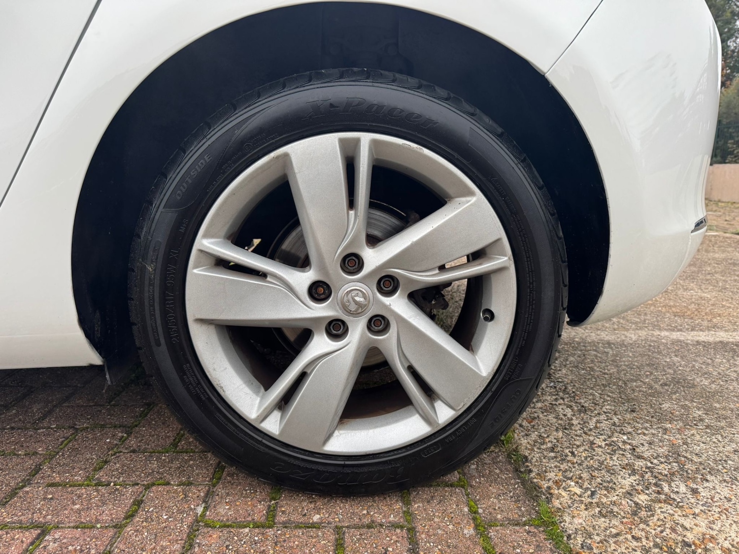 Used Vauxhall Astra 2014 for sale - 76242624: Photo 10